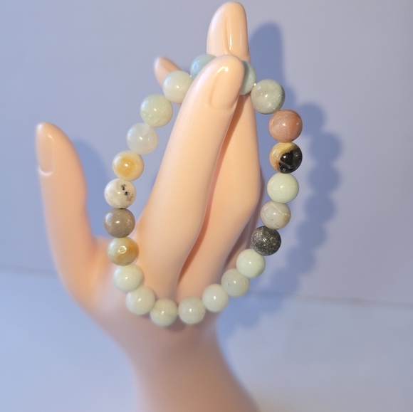 8mm Amazonite Bracelet - Picture 1 of 6